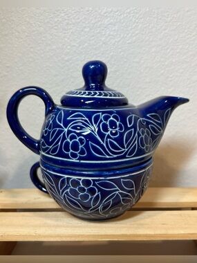 💥3/$50 Jaipur Blue Vintage Pottery Flowers Desert Sands Teapot w Stackable Cup